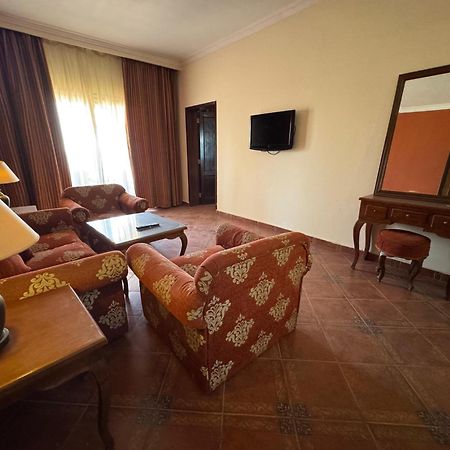 Dome Marina Hotel & Resort Ain Sokhna Ain Suchna Exterior foto