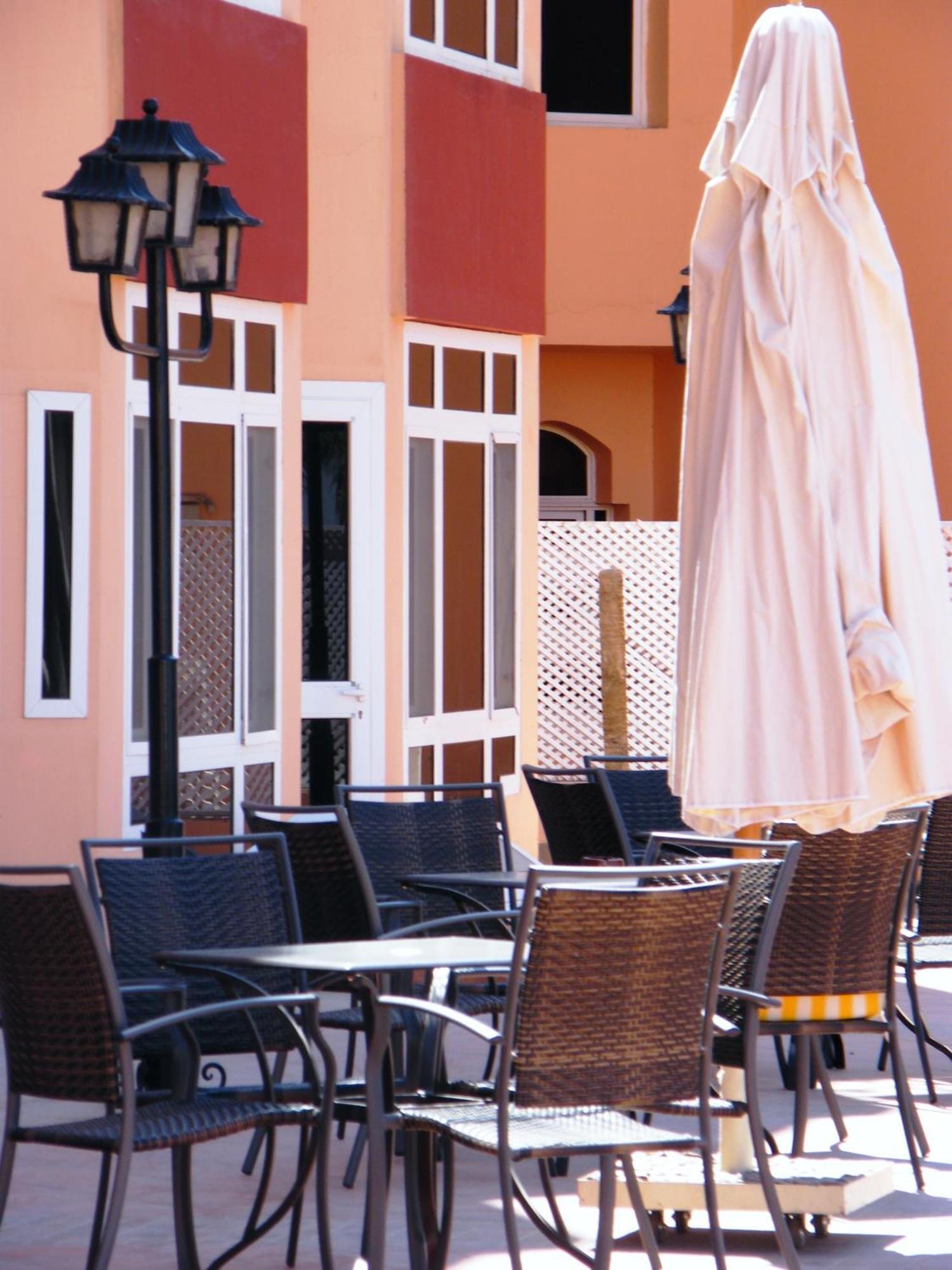 Dome Marina Hotel & Resort Ain Sokhna Ain Suchna Exterior foto
