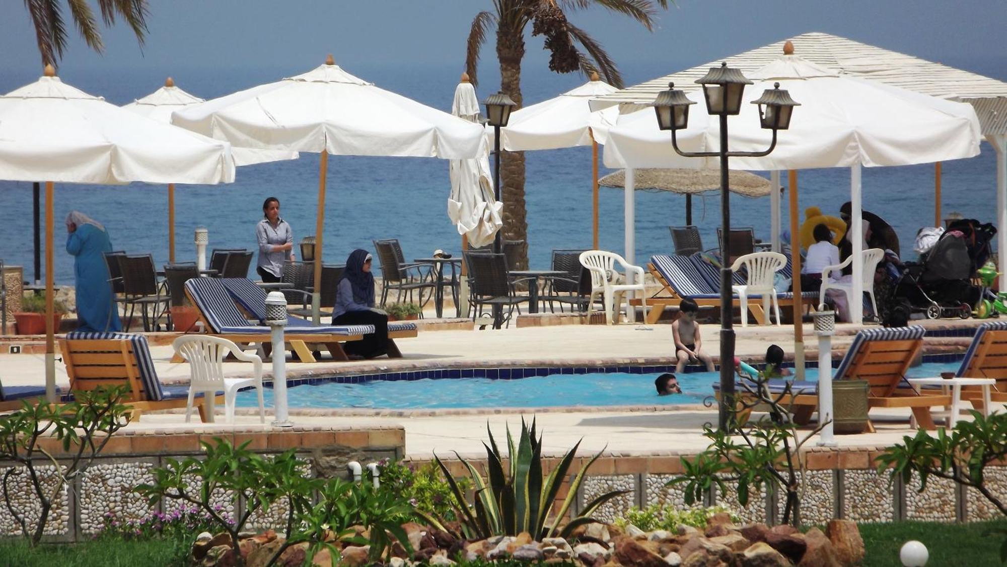 Dome Marina Hotel & Resort Ain Sokhna Ain Suchna Exterior foto