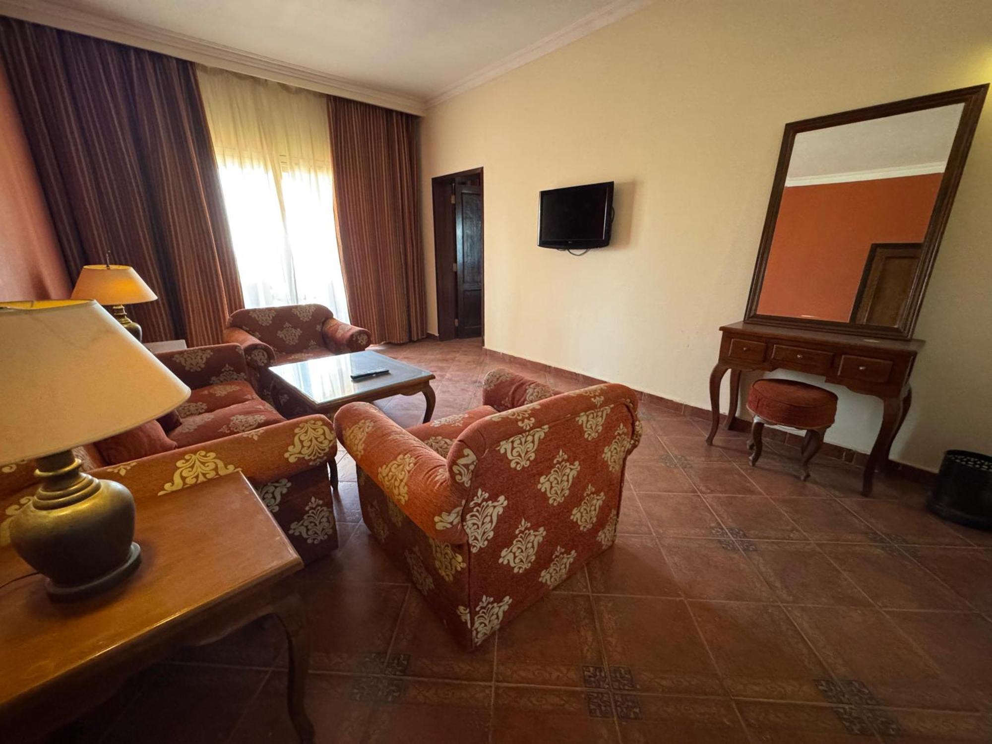 Dome Marina Hotel & Resort Ain Sokhna Ain Suchna Exterior foto