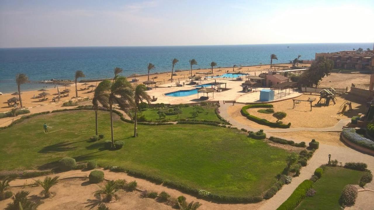 Dome Marina Hotel & Resort Ain Sokhna Ain Suchna Exterior foto